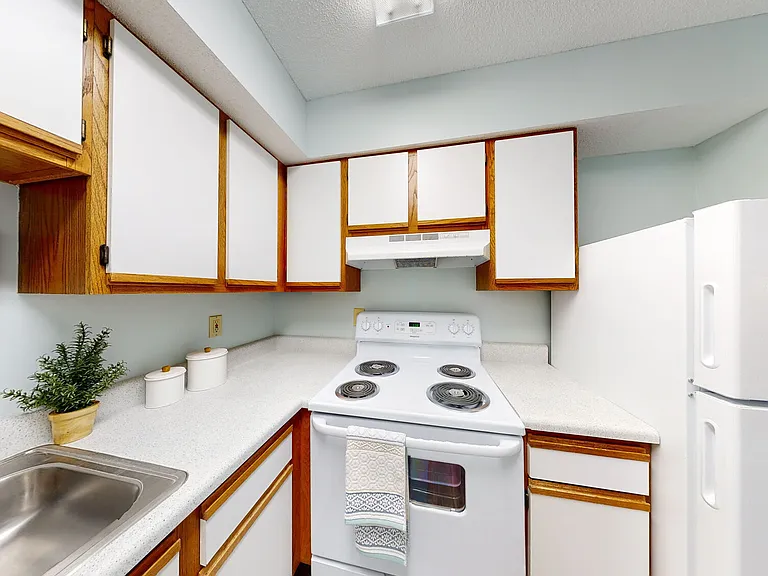 Serenity Apartments at West Columbia — Photo 7
