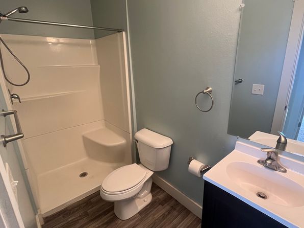 460 Platt St APT 3
