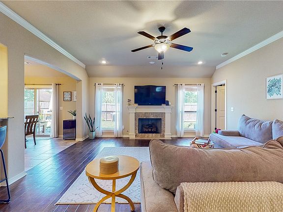 3rd image of 3926 W Brightwater Pl