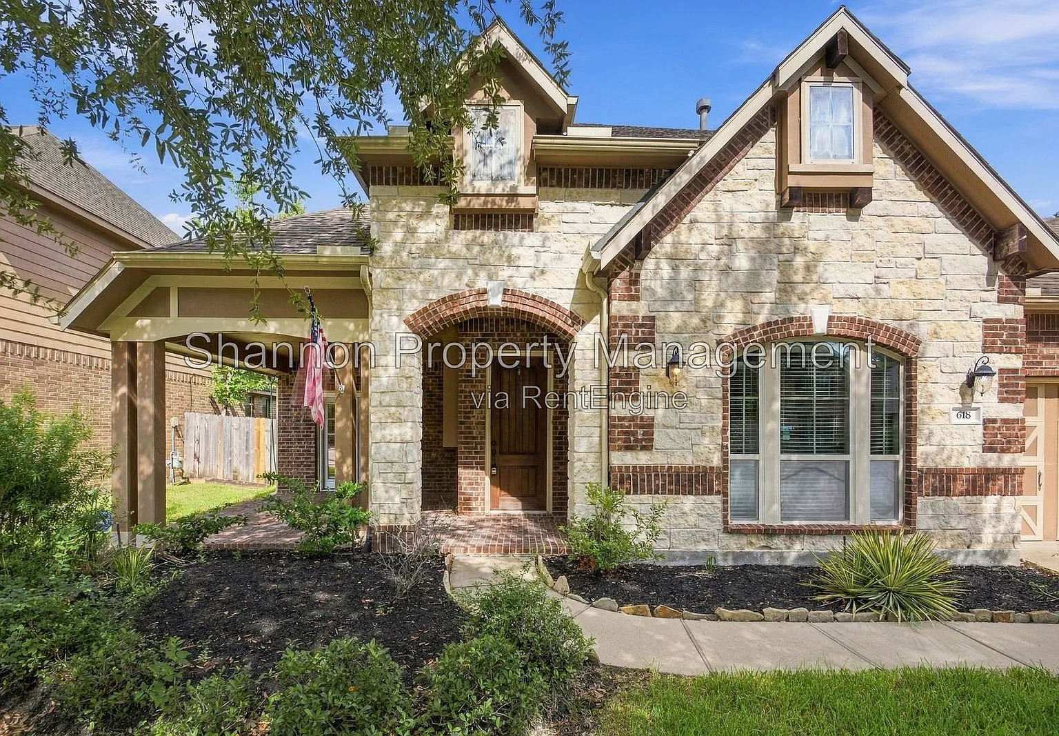 4 bed, 3.5 bath, 3468 sqft, $3,195 — Photo 1