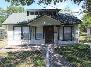 111 Dunbar St, Refugio, TX 78377