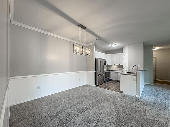 5th image of 148 Saddlebrook Ln Unit 601