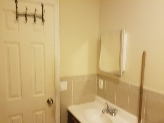 2nd image of 14023 160th St