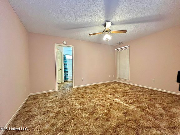 5th image of 5685 Ingleside Dr