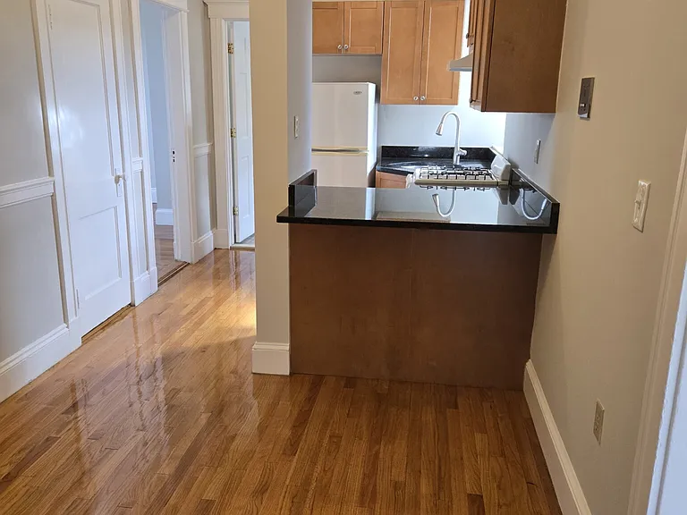 1124 Commonwealth Ave — Photo 162
