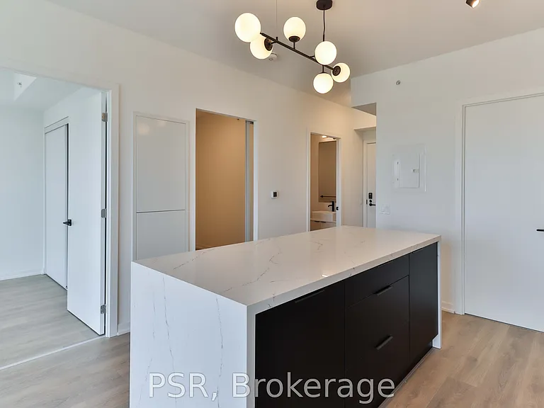 1285 Dupont St #1606 — Photo 11