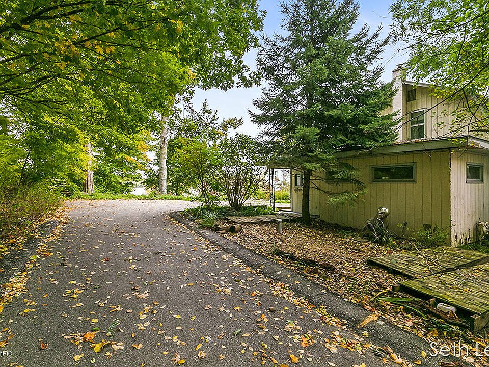 1st image of 4578 Hilltop Ct