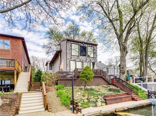 3318 Waterside Dr, Akron, OH 44319