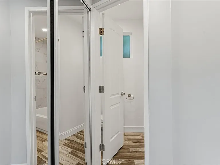 9754 Yolanda Ave — Photo 25