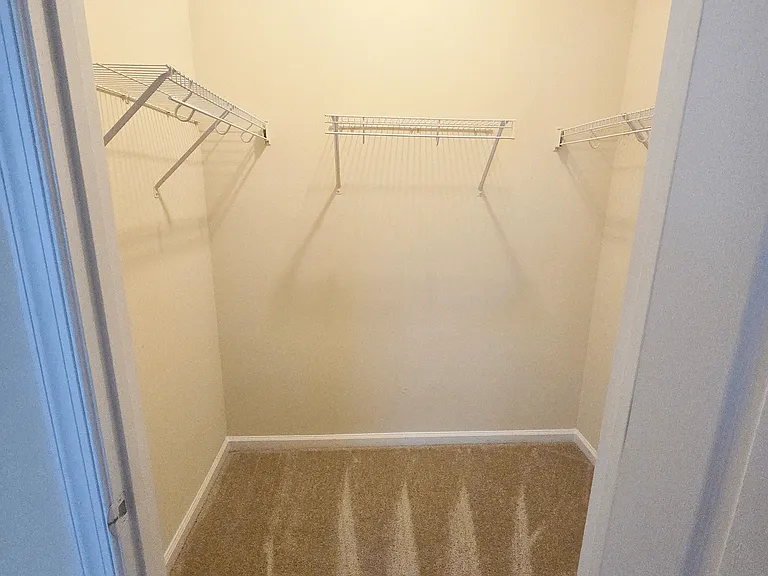 Clairmont at Farmgate — Photo 49