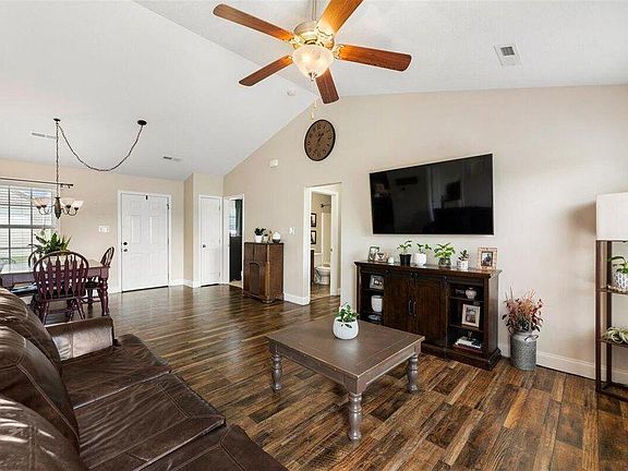 4th image of 2733 Ely Park Ln