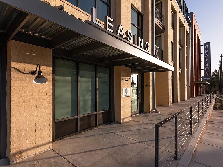 Grayson Heights Leasing Office