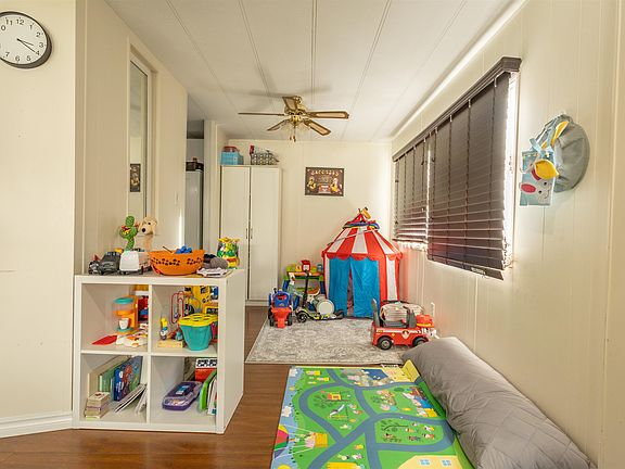 4th image of 1844 Reeves Pl