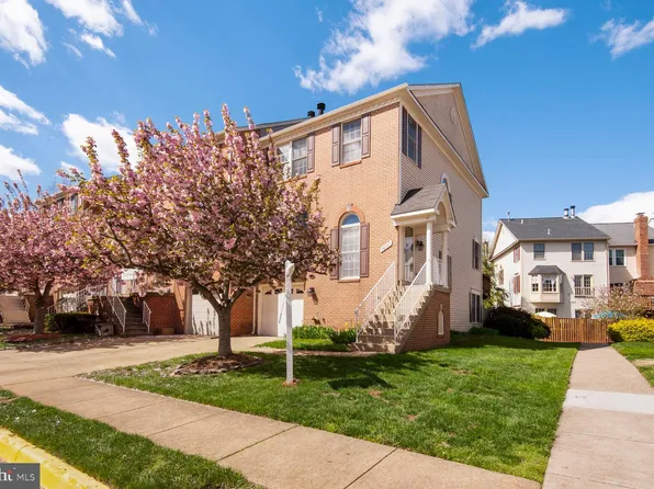 14747 Winterfield Ct, Centreville, VA 20120