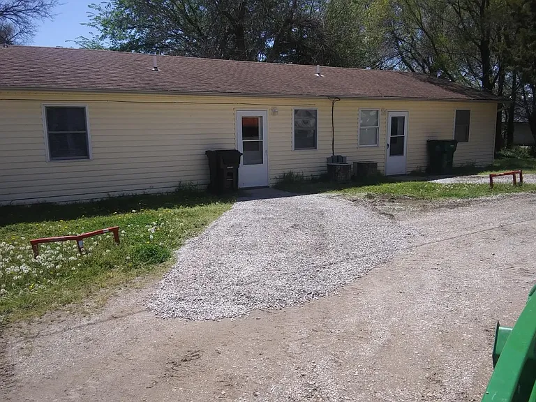 207 N Elm St #207 — Photo 8