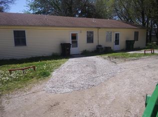 207 N Elm St #209, Lebo, KS 66856