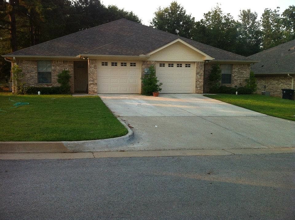 1st image of 8336 Garrett Dr