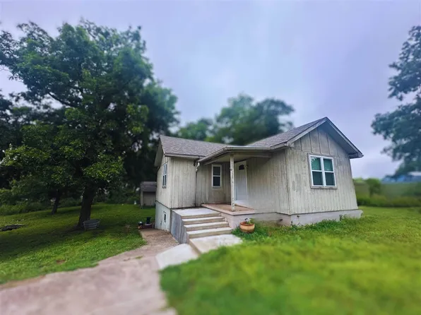 102 Oak Dr, Kaw City, OK 74641