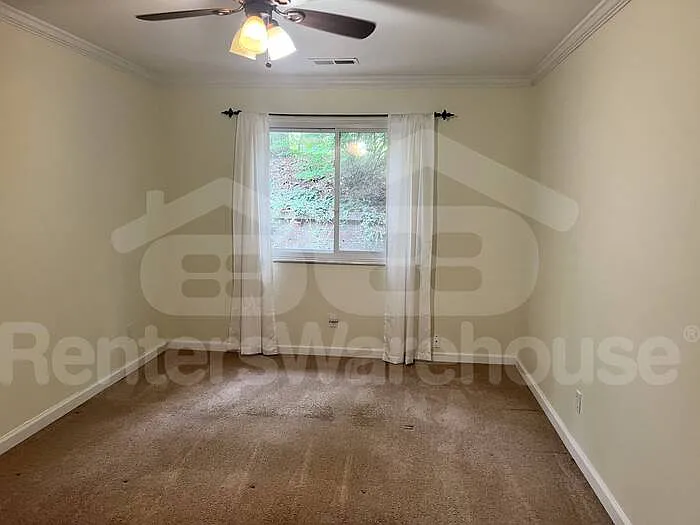1470 Pine Row Ct — Photo 5