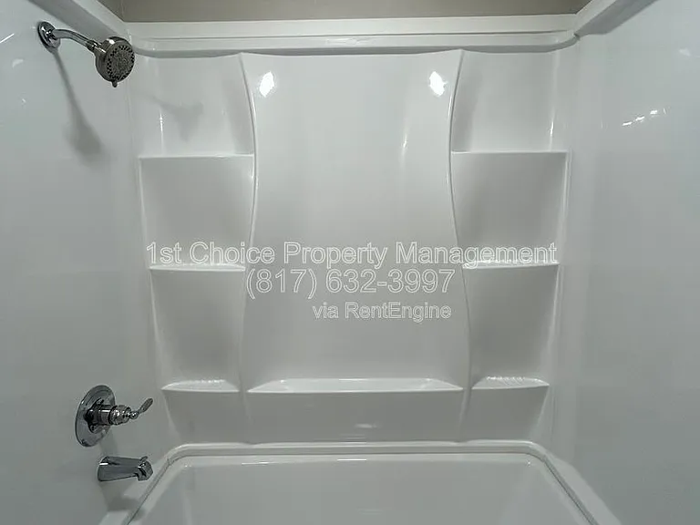 6320 Holiday Ln — Photo 11
