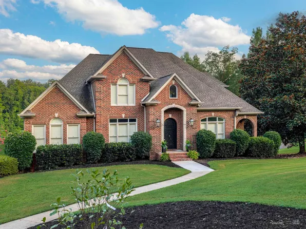 8707 Carrington Lake Rdg, Trussville, AL 35173