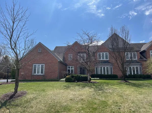 2001 W Hidden Reserve COURT, Mequon, WI 53092
