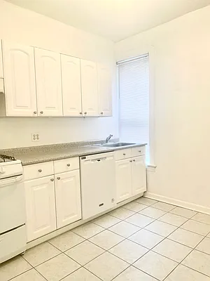 Rented by Owner | media 3