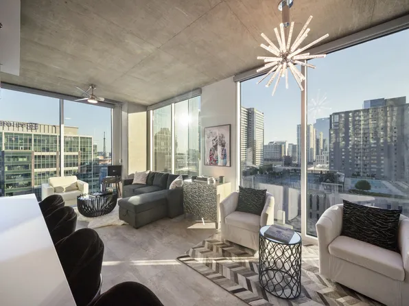 415 Church St APT 1114, Nashville, TN 37219