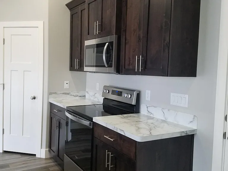 3287 E Kathaway Ln — Photo 5