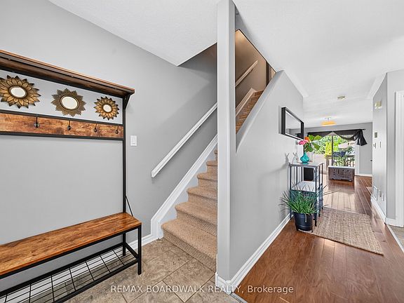 3rd image of 109 Raina Way