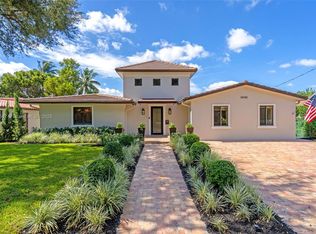 14940 Egan Ln, Miami Lakes, FL 33014