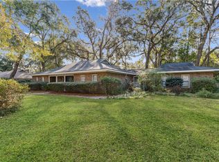 219 Five Pounds Rd, Saint Simons Island, GA 31522