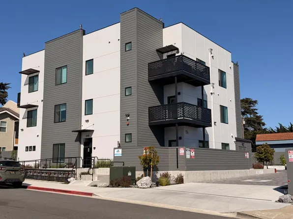 Seacrest Ave, Marina, CA 93933