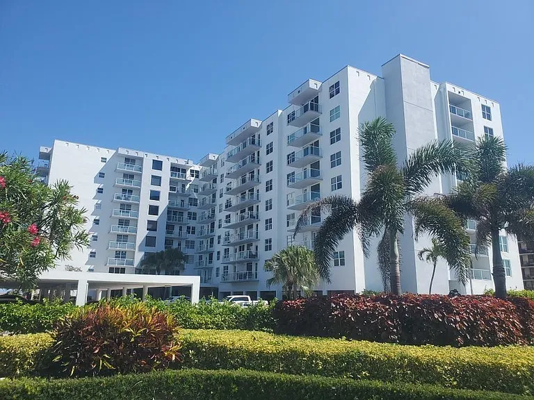 3450 S Ocean Blvd #102 — Photo 1