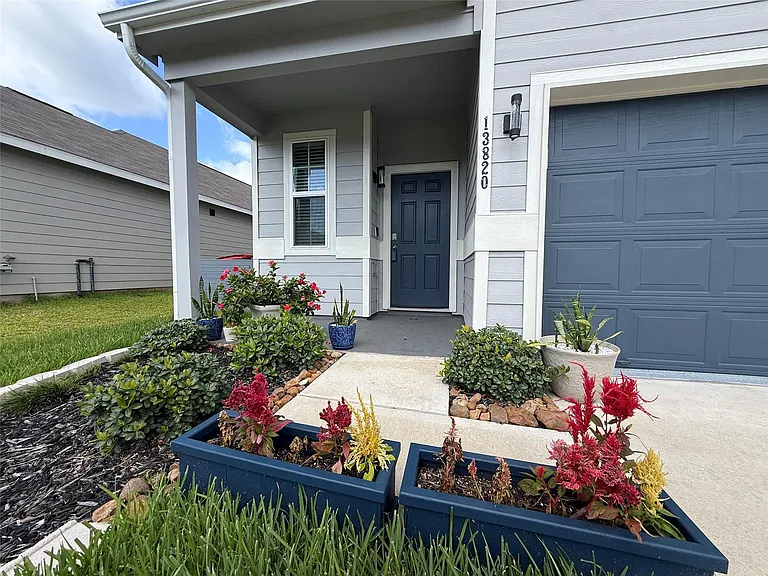 13820 Goldeye Dr — Photo 40