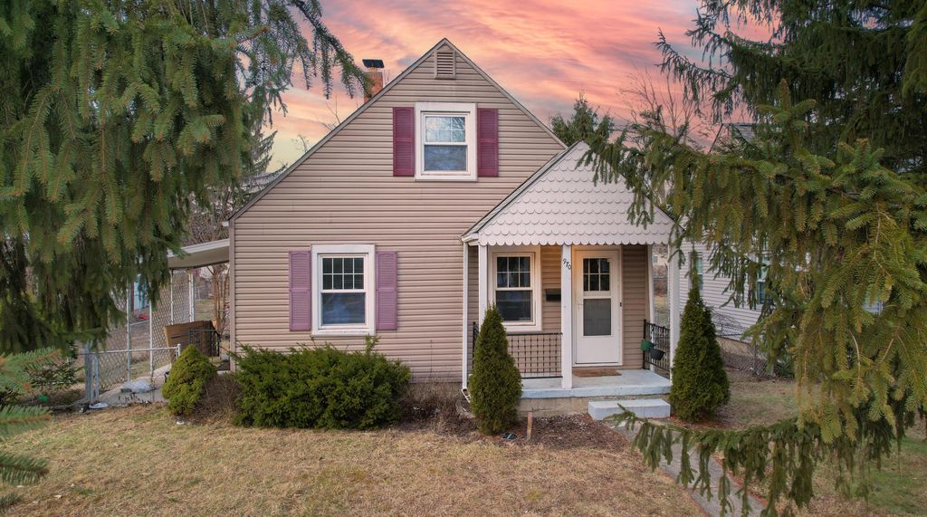 Real estate listing image