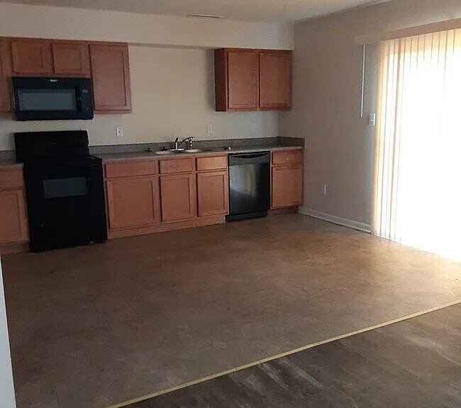1206 Topp Creek Dr #0 — Photo 3