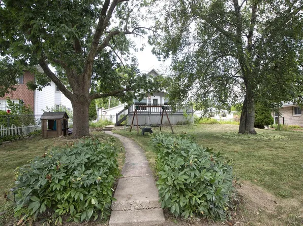 3825 S 84th STREET, Milwaukee, WI 53228