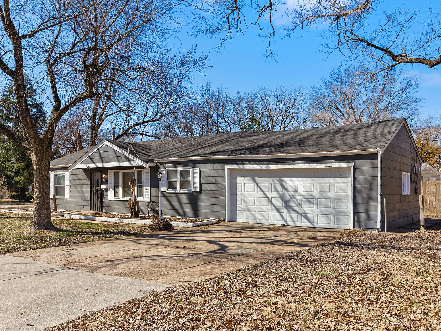 1631 Nemnich Ave Saint Louis MO 63136 — Photo 2