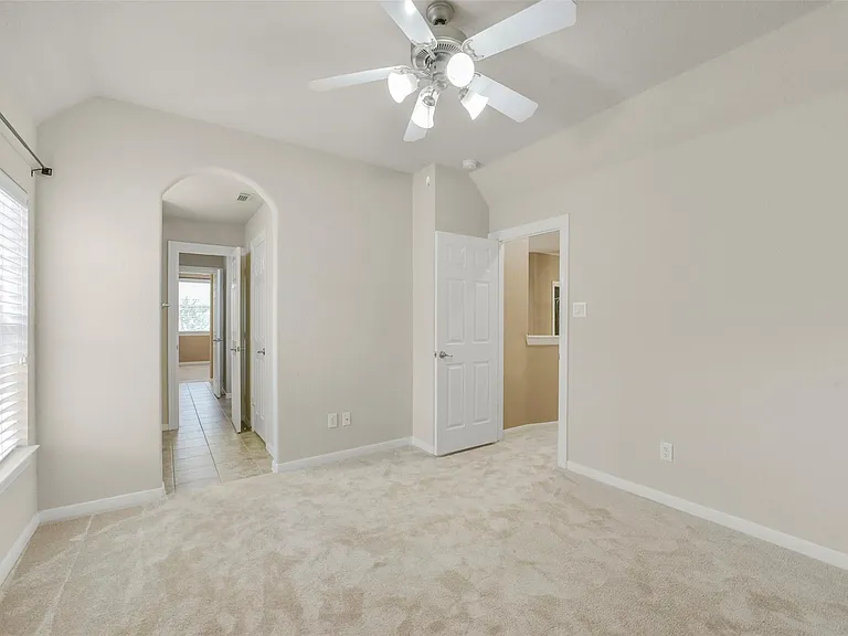 25610 Corey Cove Ln — Photo 32