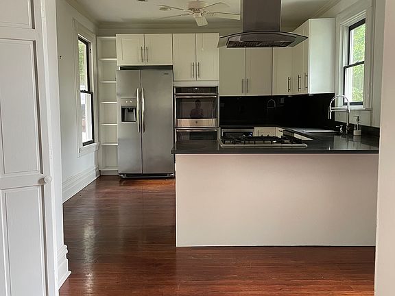 Kitchen from living room.
Back door is in kitchen--entry/exit to the backyard/driveway.