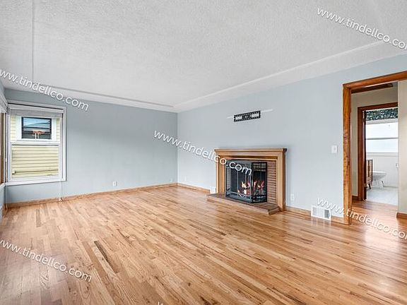 4th image of 7315 N Van Houten Ave