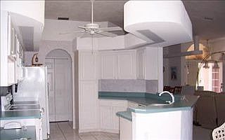 2nd image of 3 Rosemary Pl