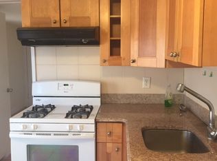 411 Westview Pl #3, Fort Lee, NJ 07024