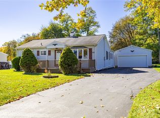 63 Palamino Dr, Rochester, NY 14623