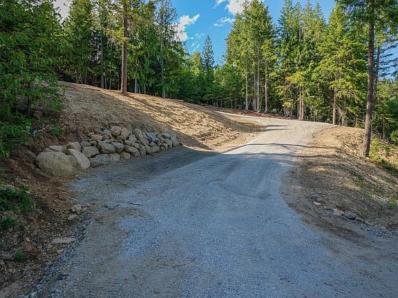 5th image of 2 Fairway View Dr