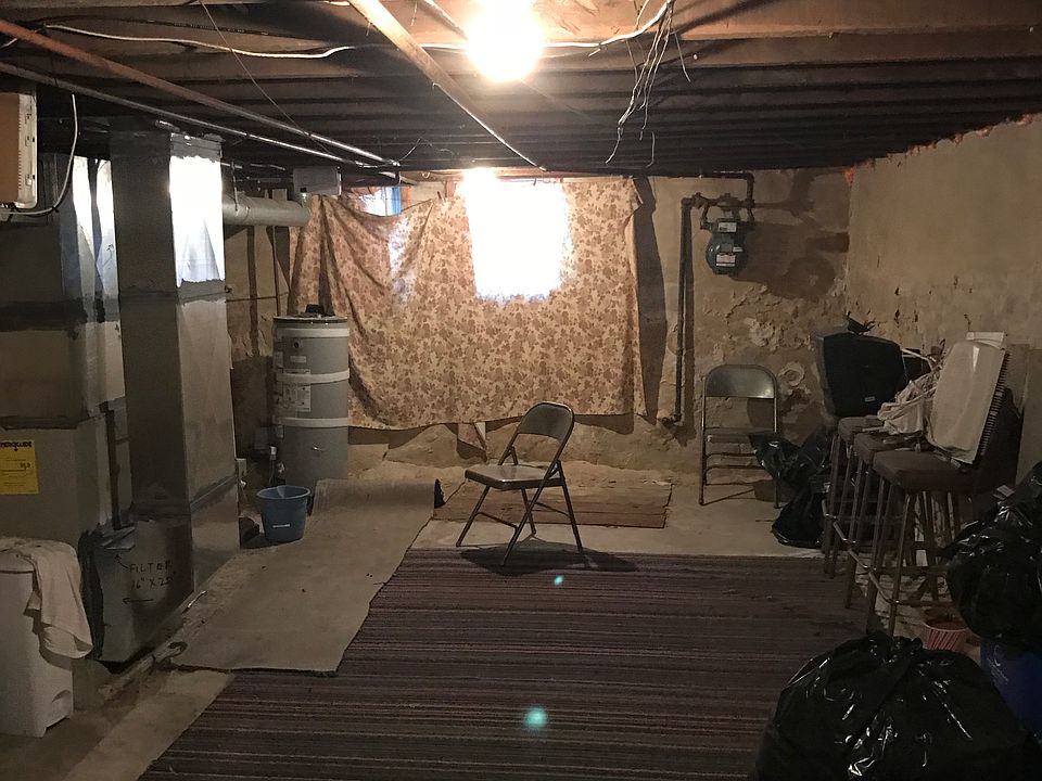 2nd image of 108 N 58th St