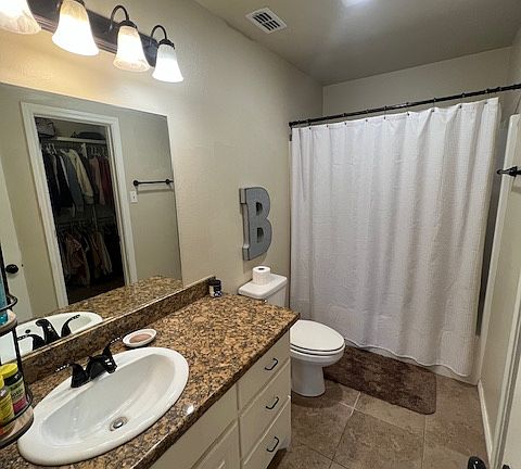 4th image of 6814 Oakridge Ave APT A