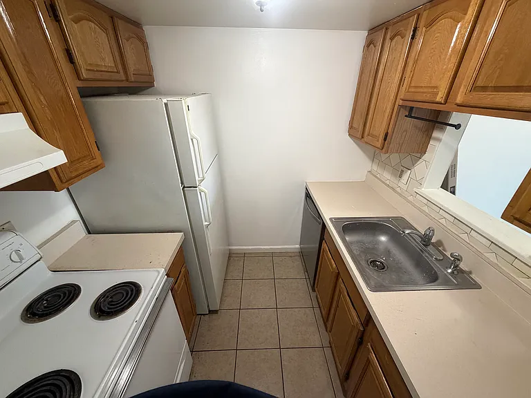 632 S Fawn St #9 — Photo 2