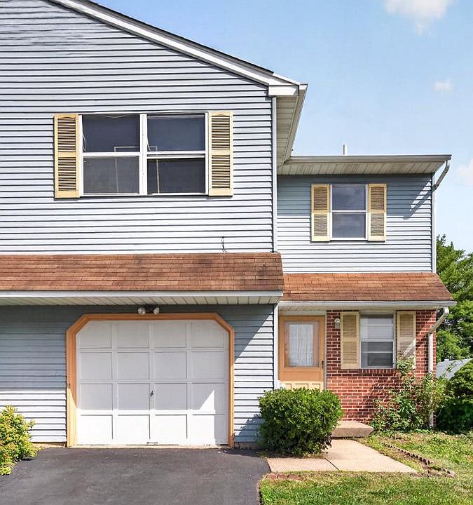 1st image of 234 Orchard Dr